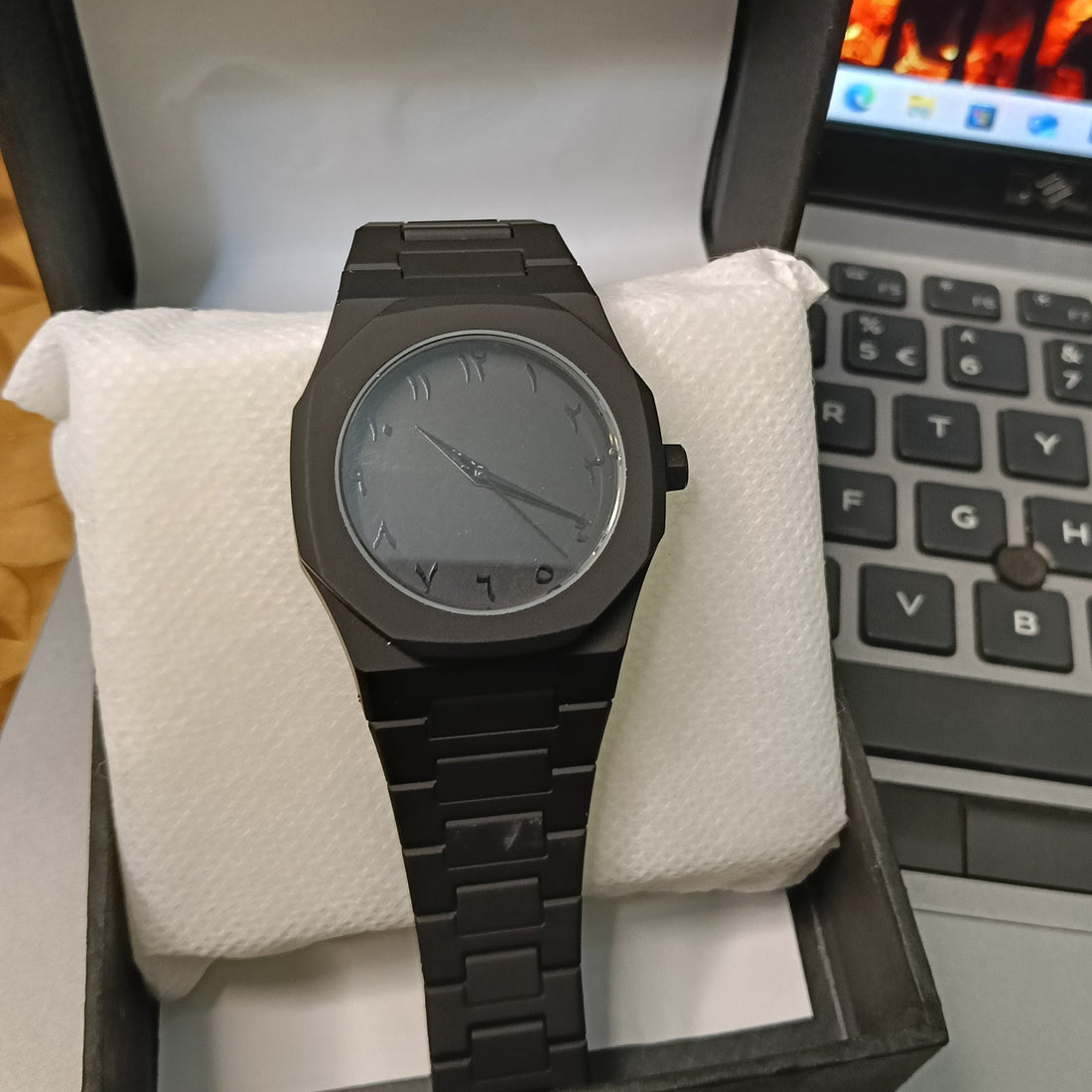 Black Aura Watch – Arabic Dial